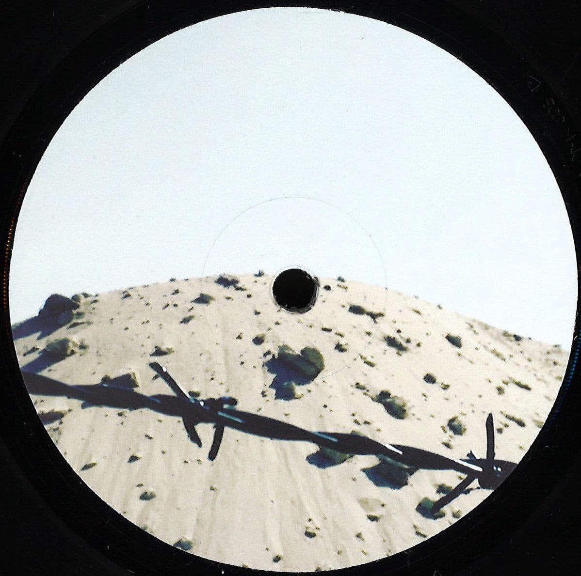 Aom003